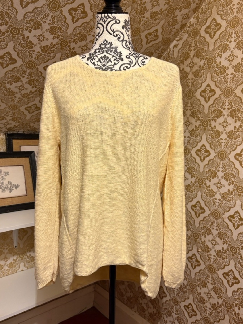 Vintage Buttercream Yellow Cottin Knit Long-Sleeve Top